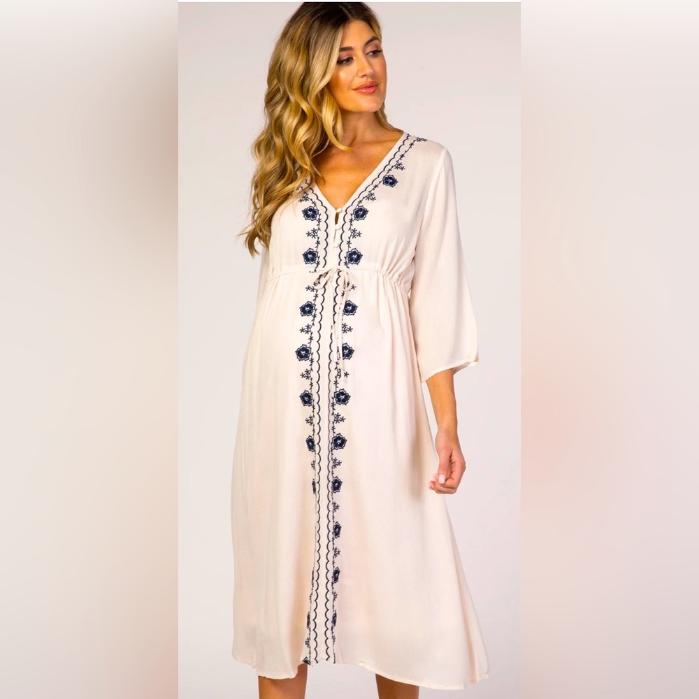 PinkBlush Embroidered 3/4 Sleeve Maternity Dress Size Small